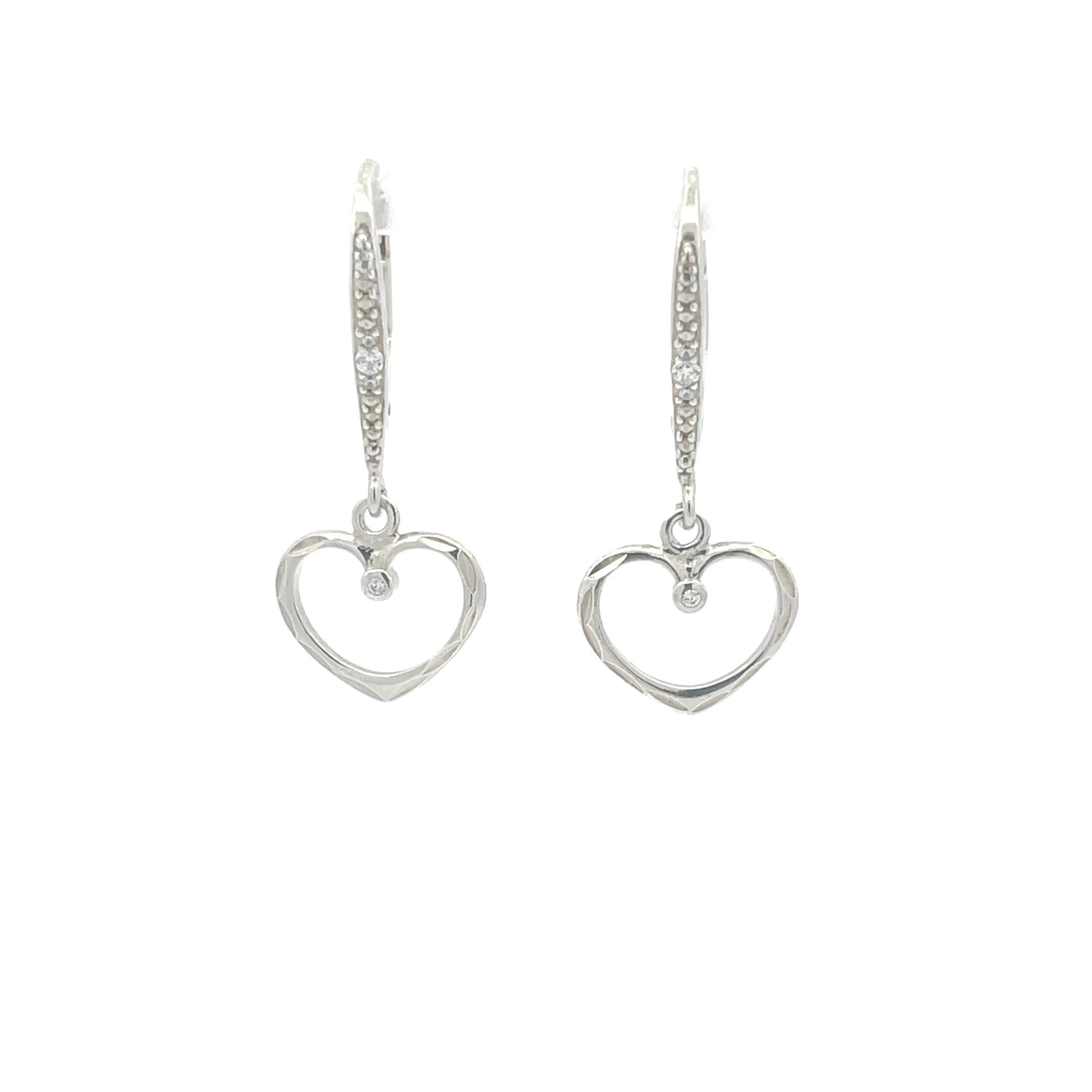 Heart dangle earring